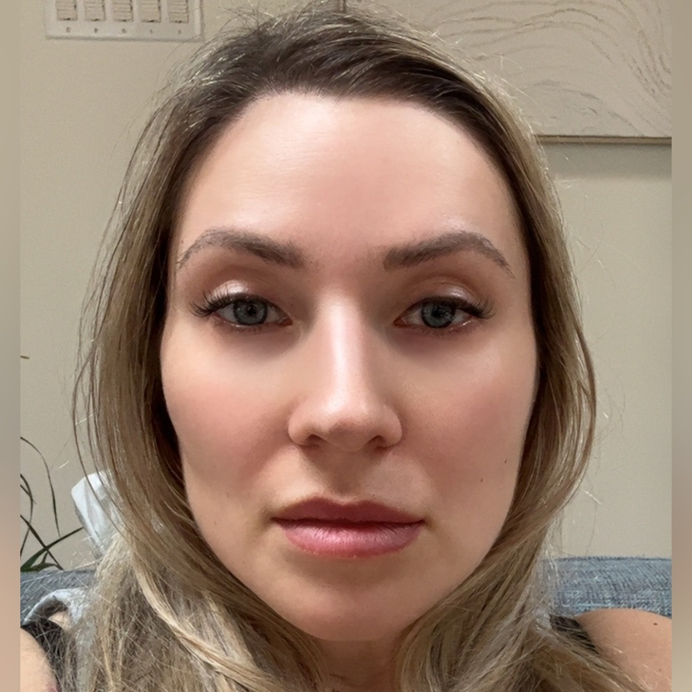 Meet your Posher, Jenna